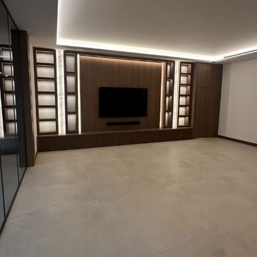 Materials and finishes reviewed by a fit out contractor in Abu Dhabi